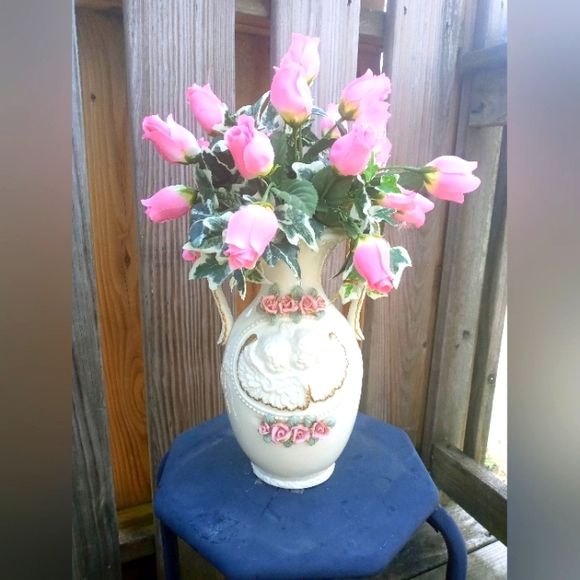 Cherub Vase Floral Arrangement - Picture 1 of 12